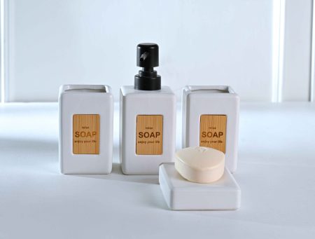 طقم حمام بروسلين لون أبيض - 4 قطع