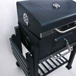 ⁦شواية فحم ميكانيزم مربعة بعجل K-3583 لون أسود⁩ - الصورة ⁦5⁩