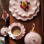 ⁦طقم شاي وجاتوه بورسلين مموج تايلاندي بينك كنار ذهبي 24 قطعة⁩ - الصورة ⁦5⁩